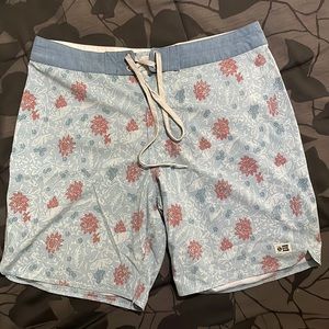 Salt Cree Swim Board Shorts Size 31